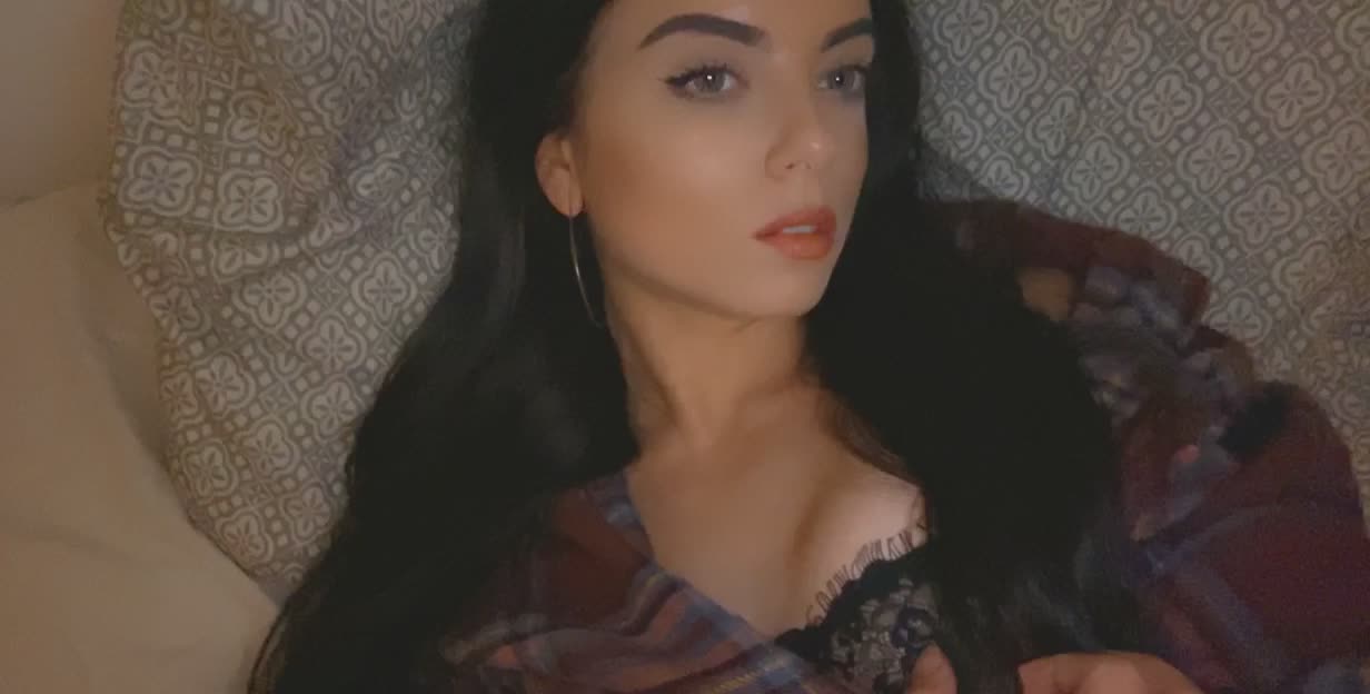 Video 1540330 from Kattpaccino