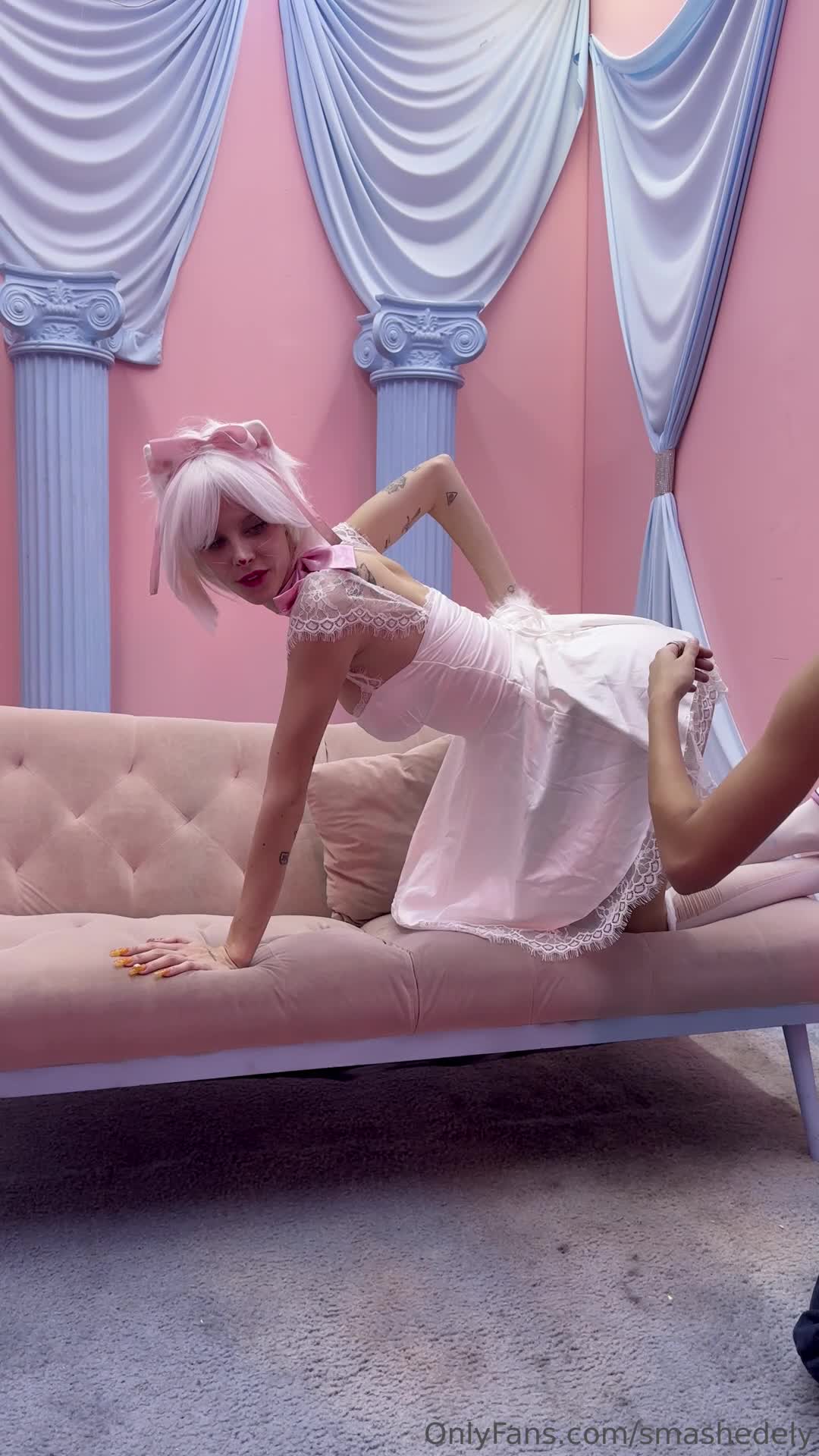 Video 1541334 from Smashedely