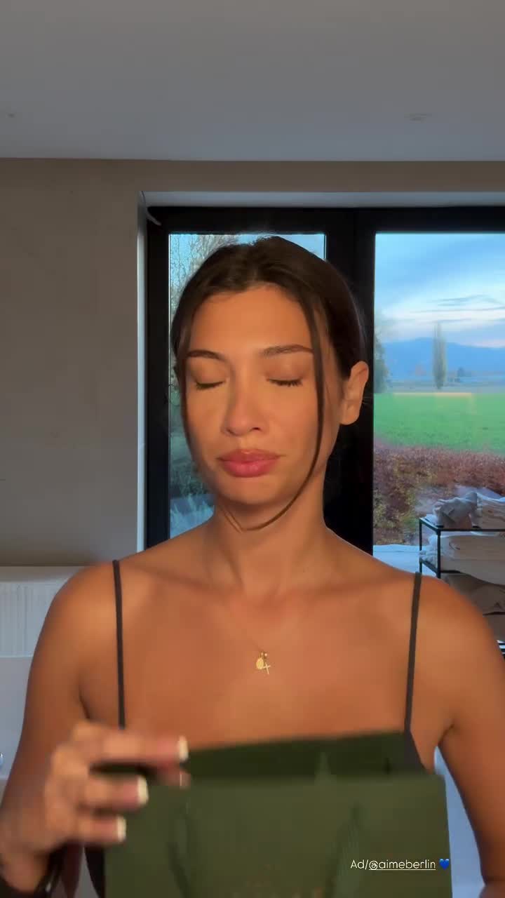 Video 1541699 from Paola Maria