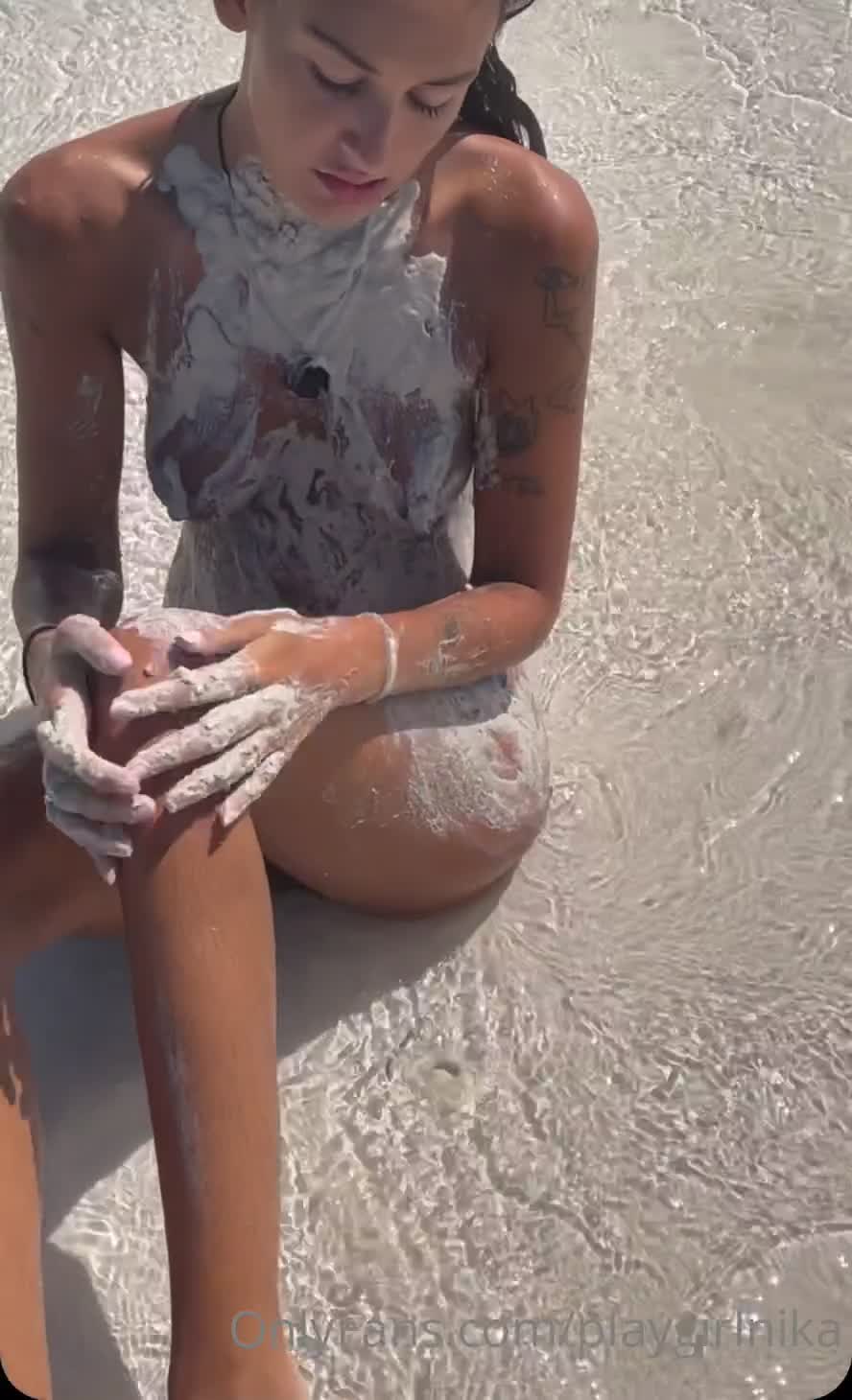 Nikairani — Swimsuit On The Beach thumbnail