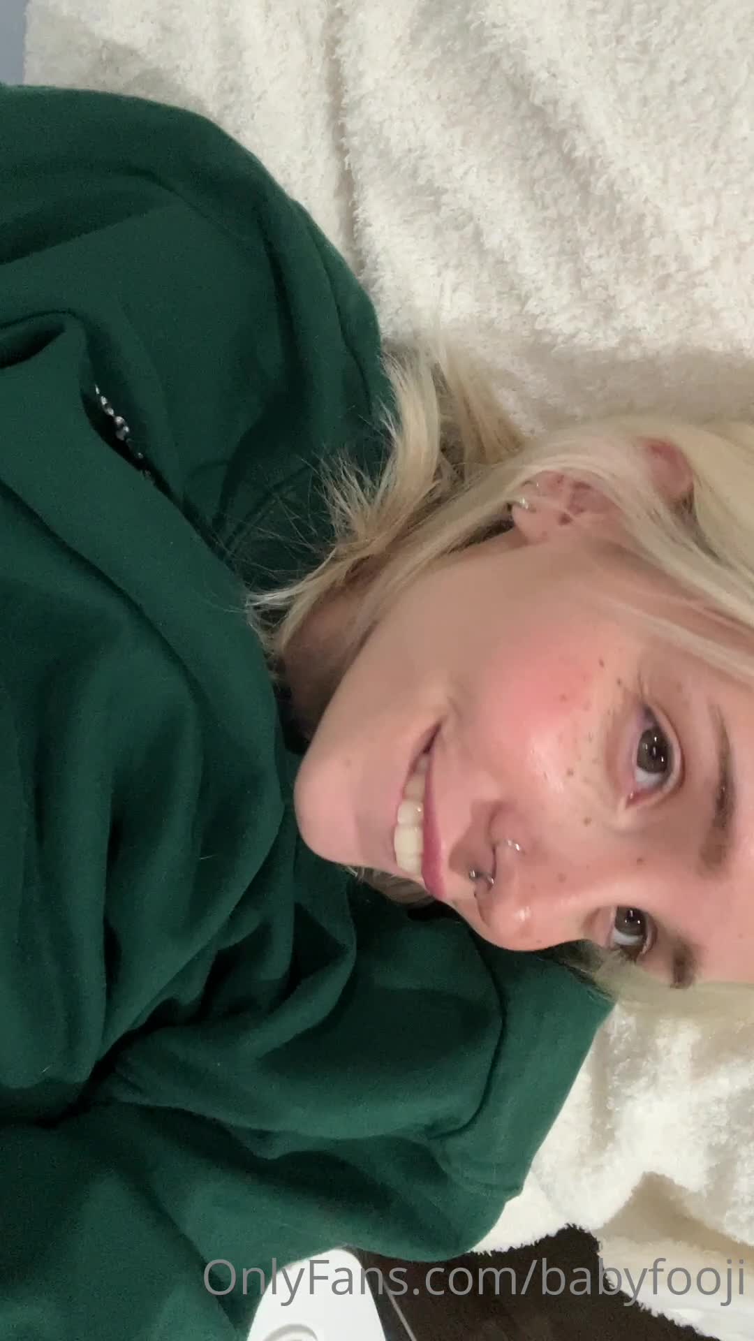 Video 1542330 from Babyfooji