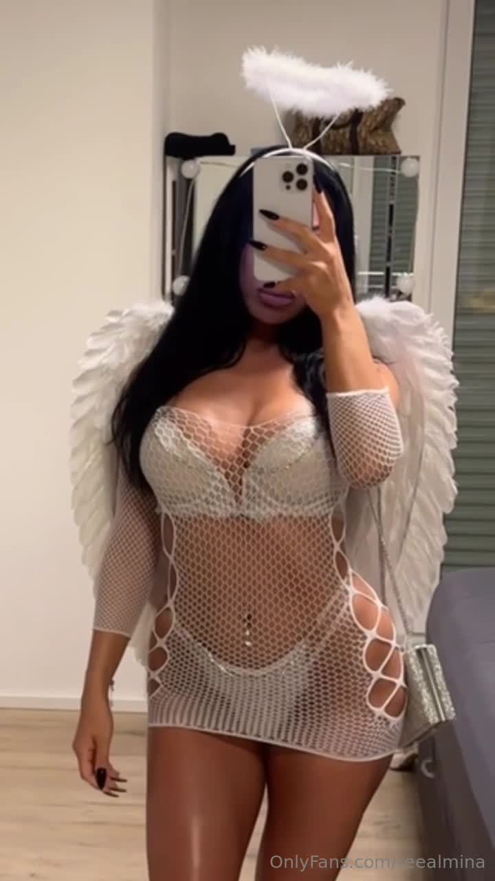 Video 1543761 from Reealmina