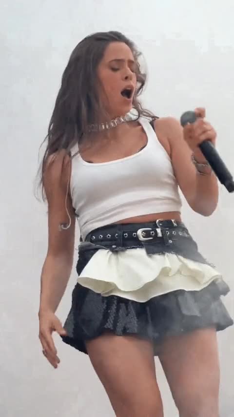 Video 1544464 from Vanessa Mai