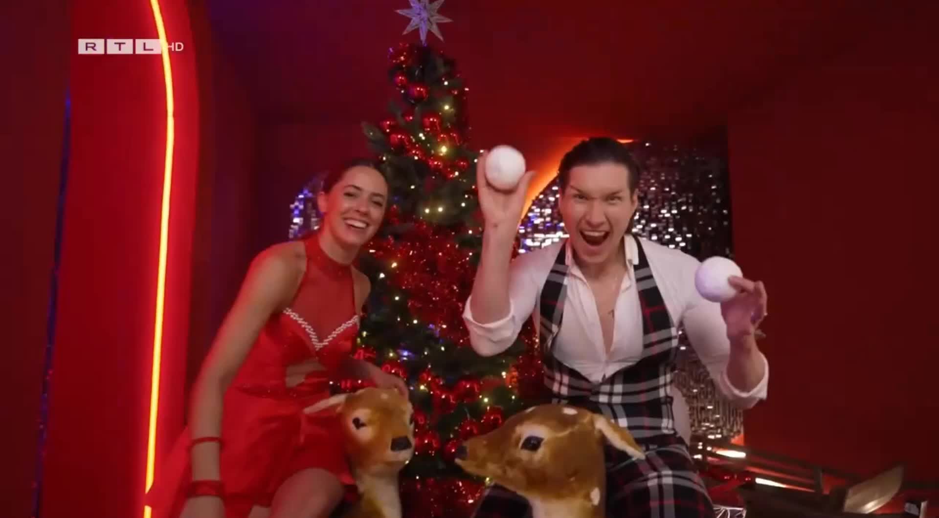 Video 1544463 from Vanessa Mai
