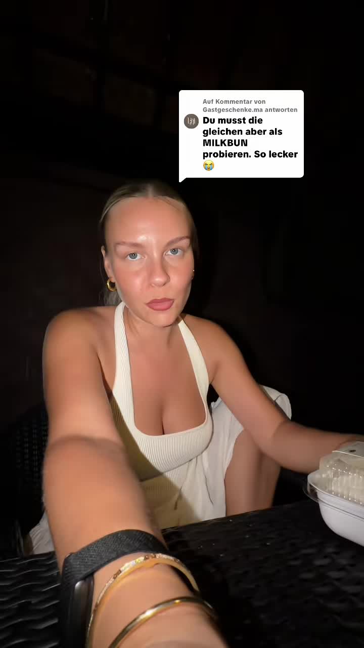 Video 1545506 from Dagi Bee