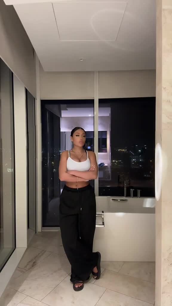 Video 1546927 from Demet