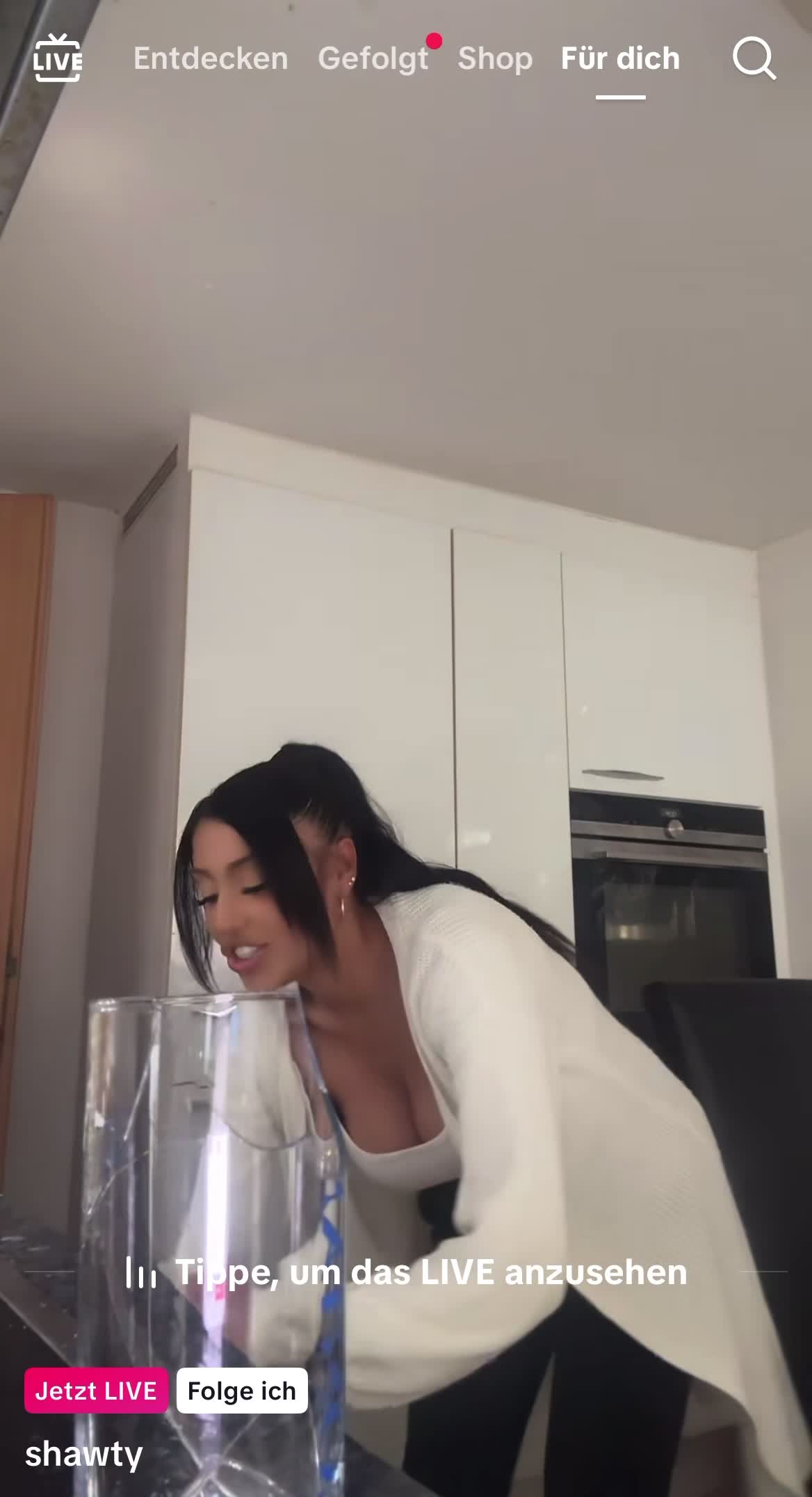 Video 1546933 from Demet
