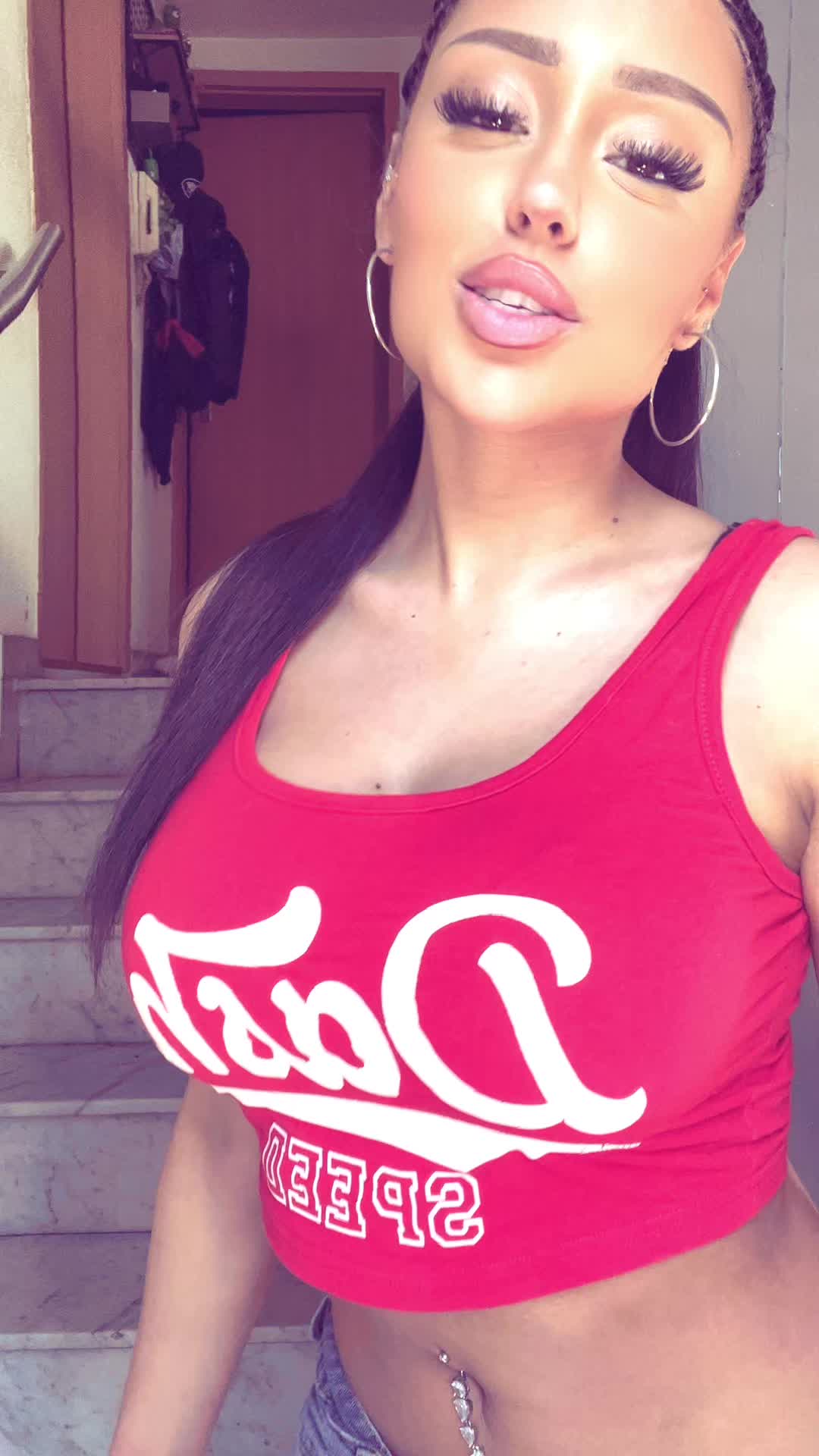 Video 1546935 from Demet