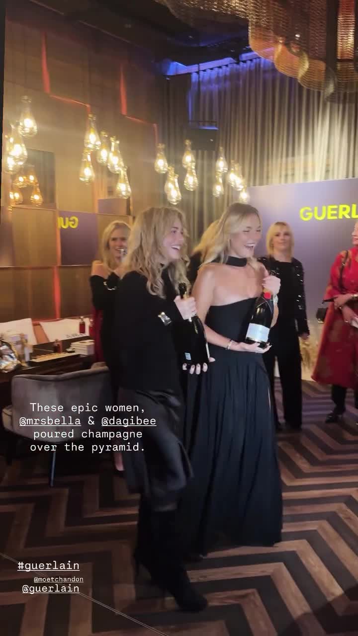 Video 1547489 from Dagi Bee