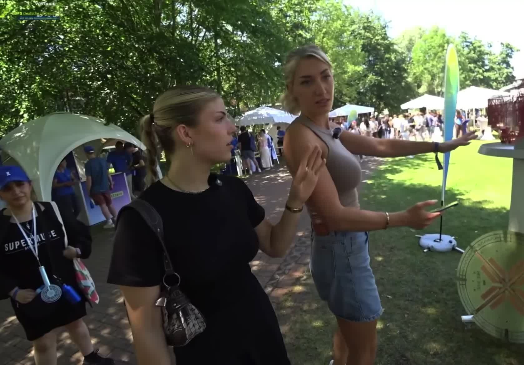 Video #1549558 thumbnail
