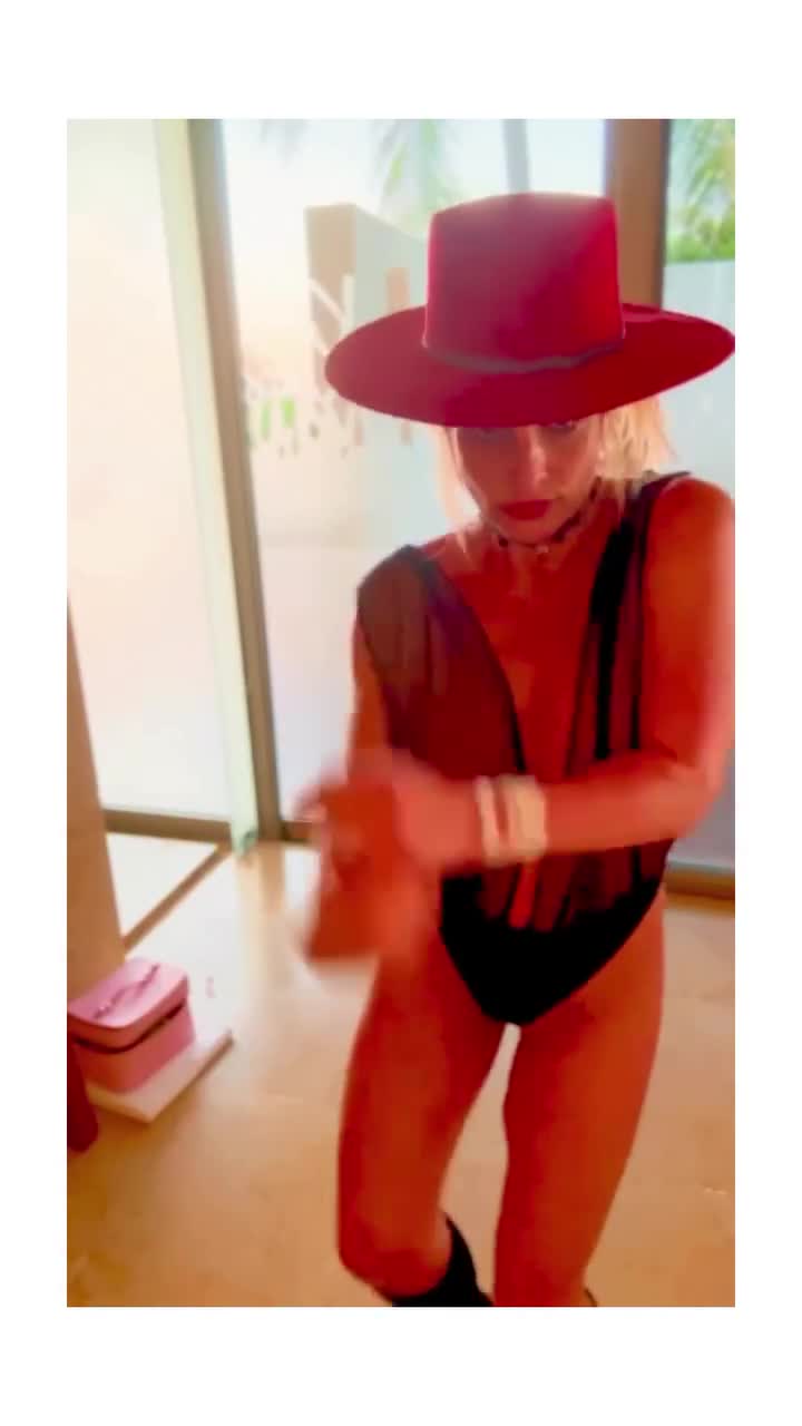 Video 1549780 from Britney Spears