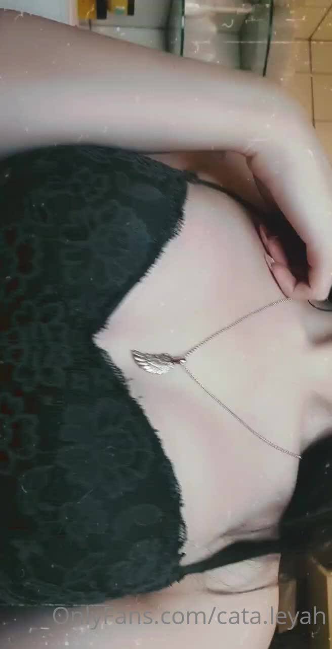 Video 1551630 from Cata Leyah