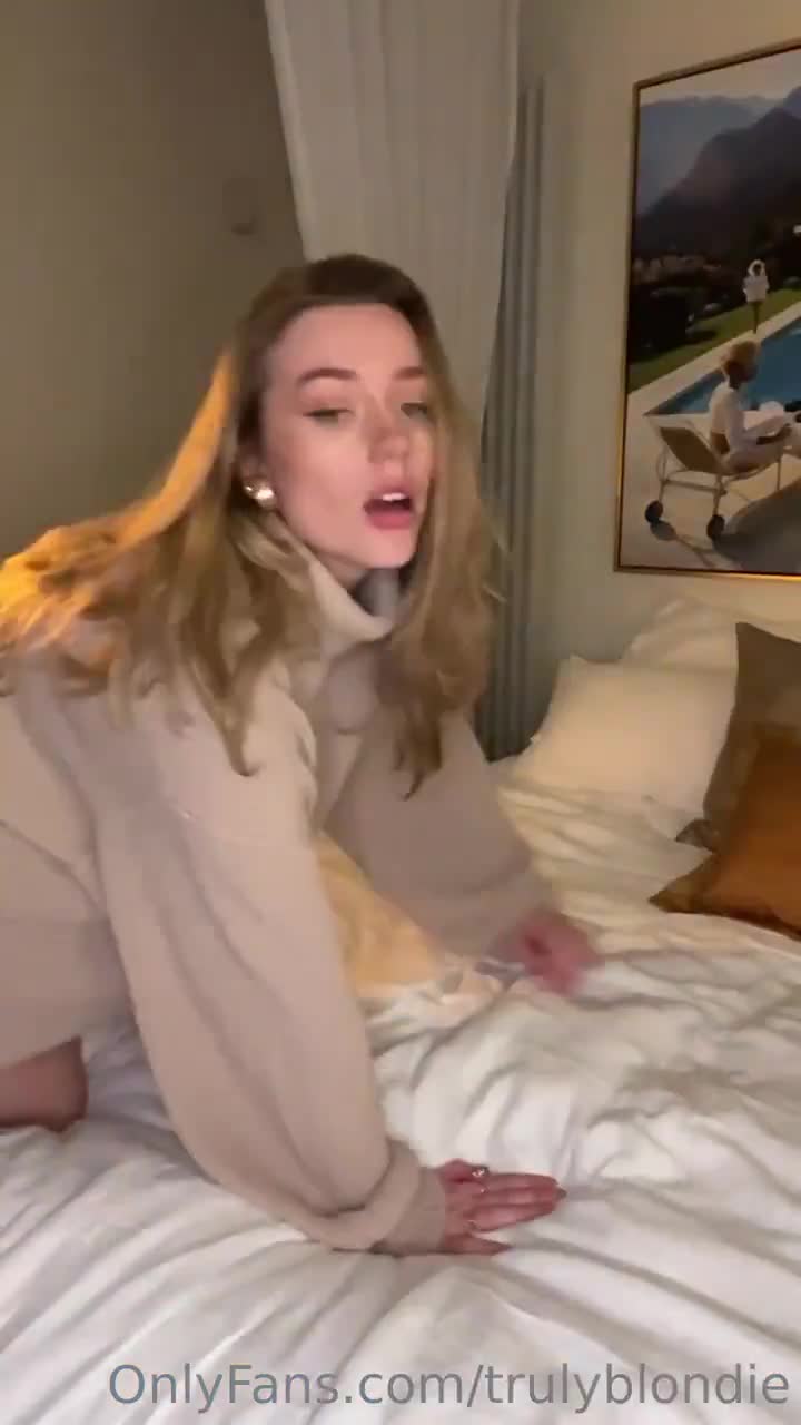 Video 1556247 from Avalon Hope