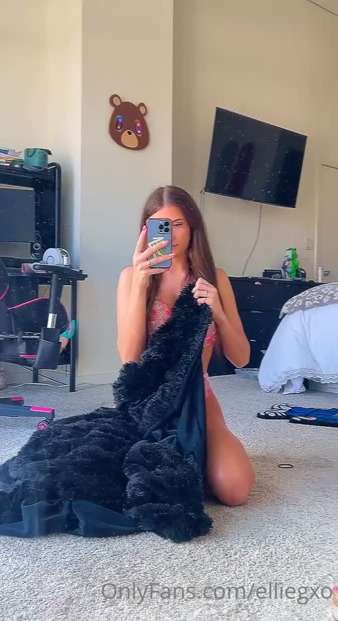 Video #1560032 thumbnail