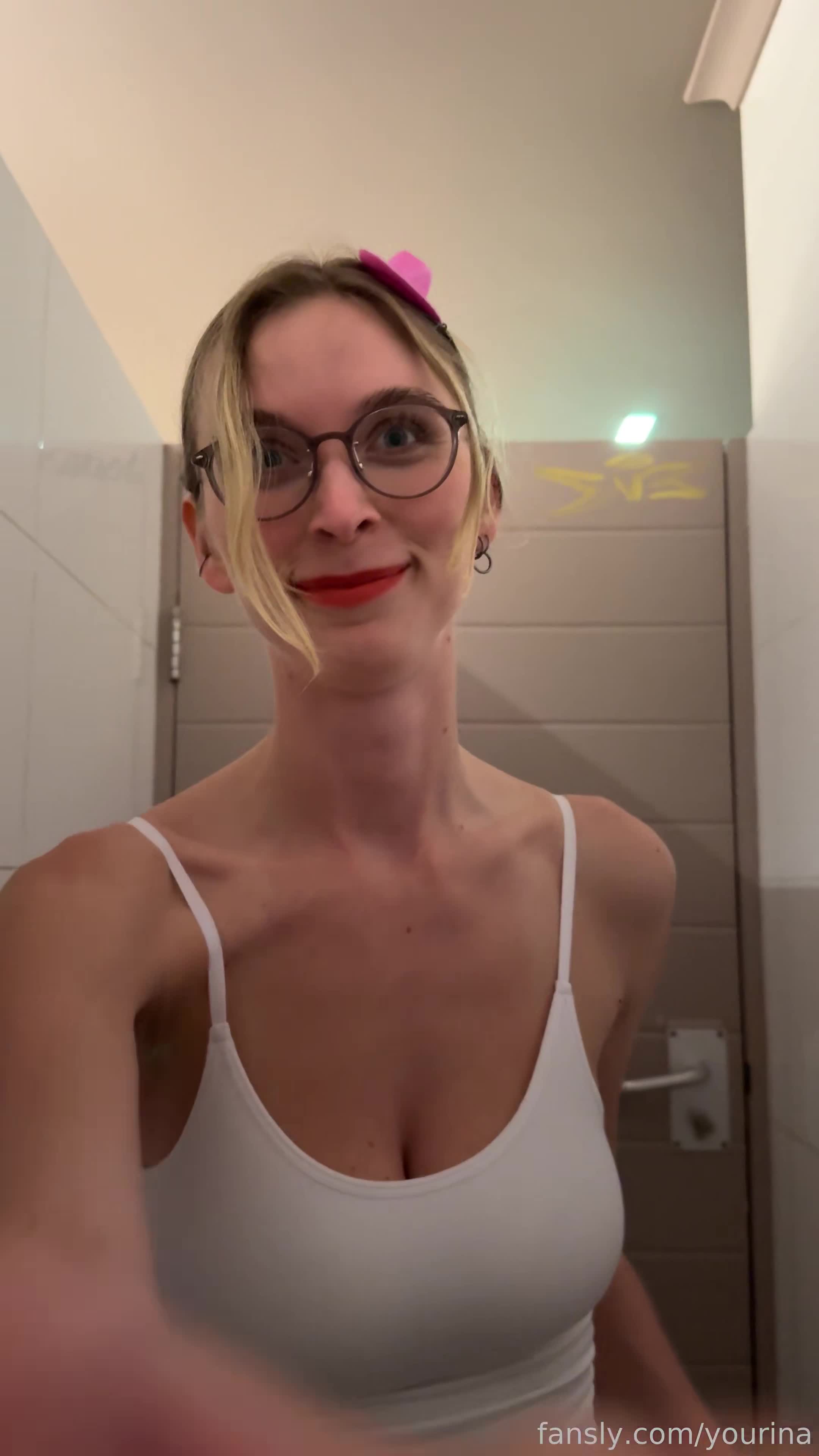 Video 1560772 from Yourina