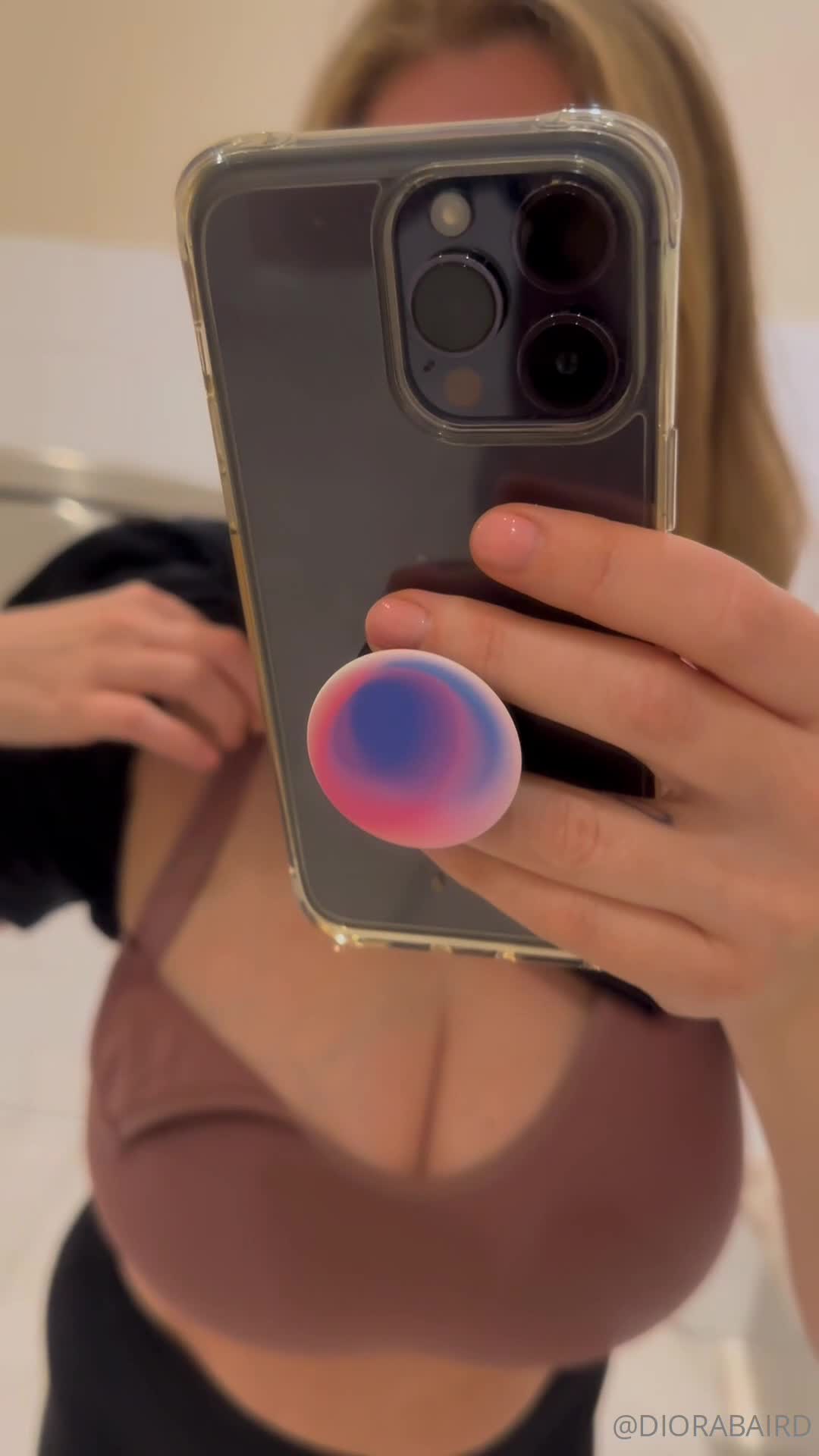 Video 1561787 from Diora Baird