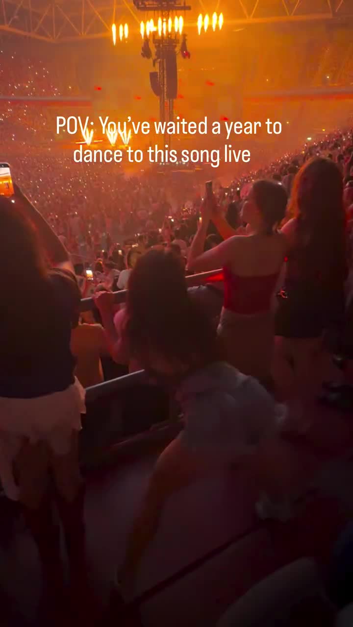 Video 1563185 from Ines Anioli