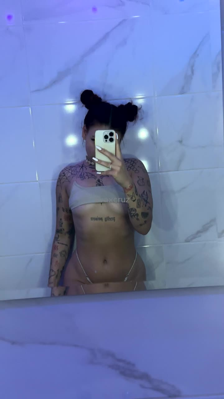 Video 1566271 from Ava Cruz