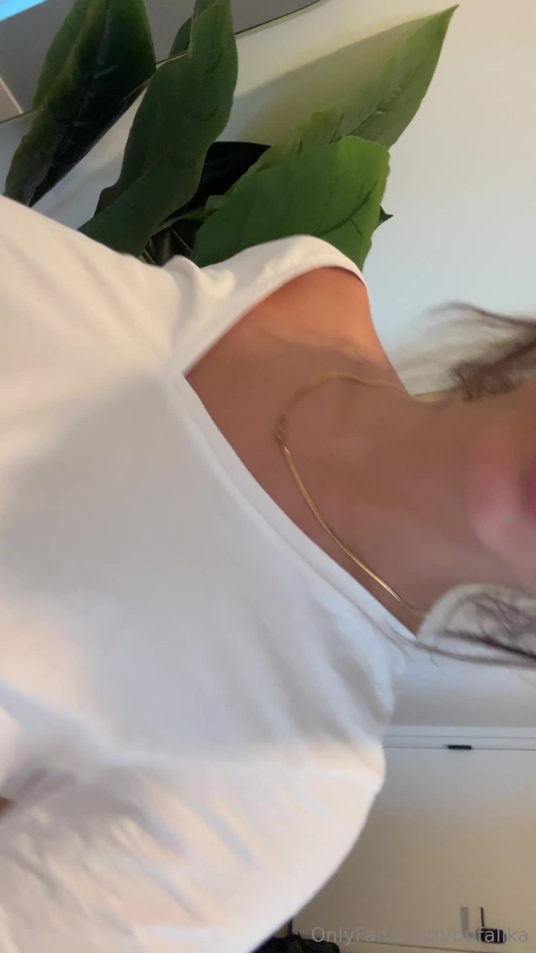 Video 1567656 from Ika Dauria