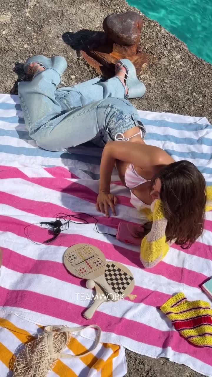 Video 1570080 from Vanessa Mai