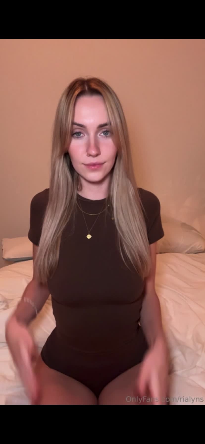 Video #1571422 thumbnail