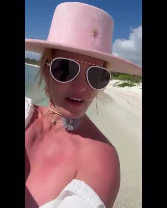 Video 1572040 from Britney Spears