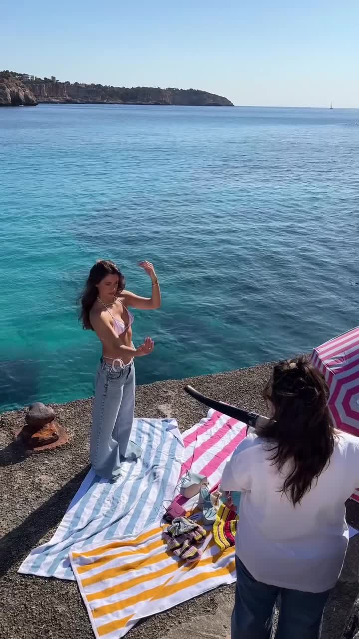 Video 1572073 from Vanessa Mai