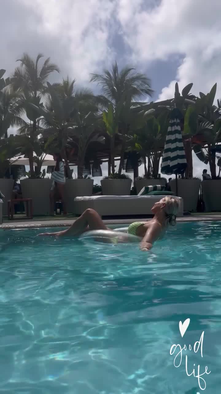 Video 1572648 from Tina Bambina