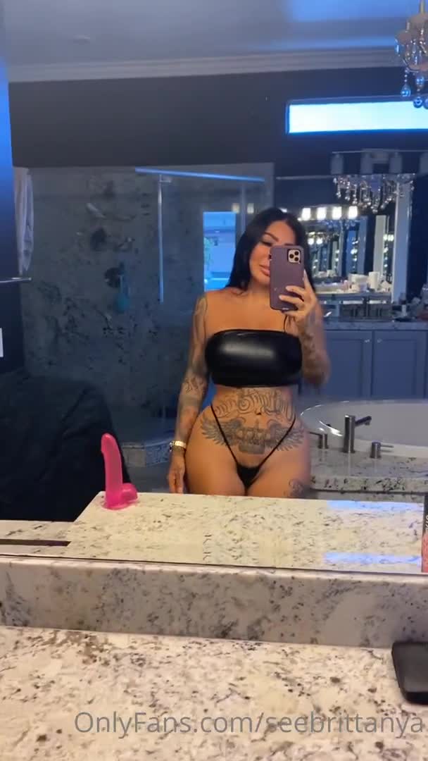 Video 1572703 from Brittanya Razavi