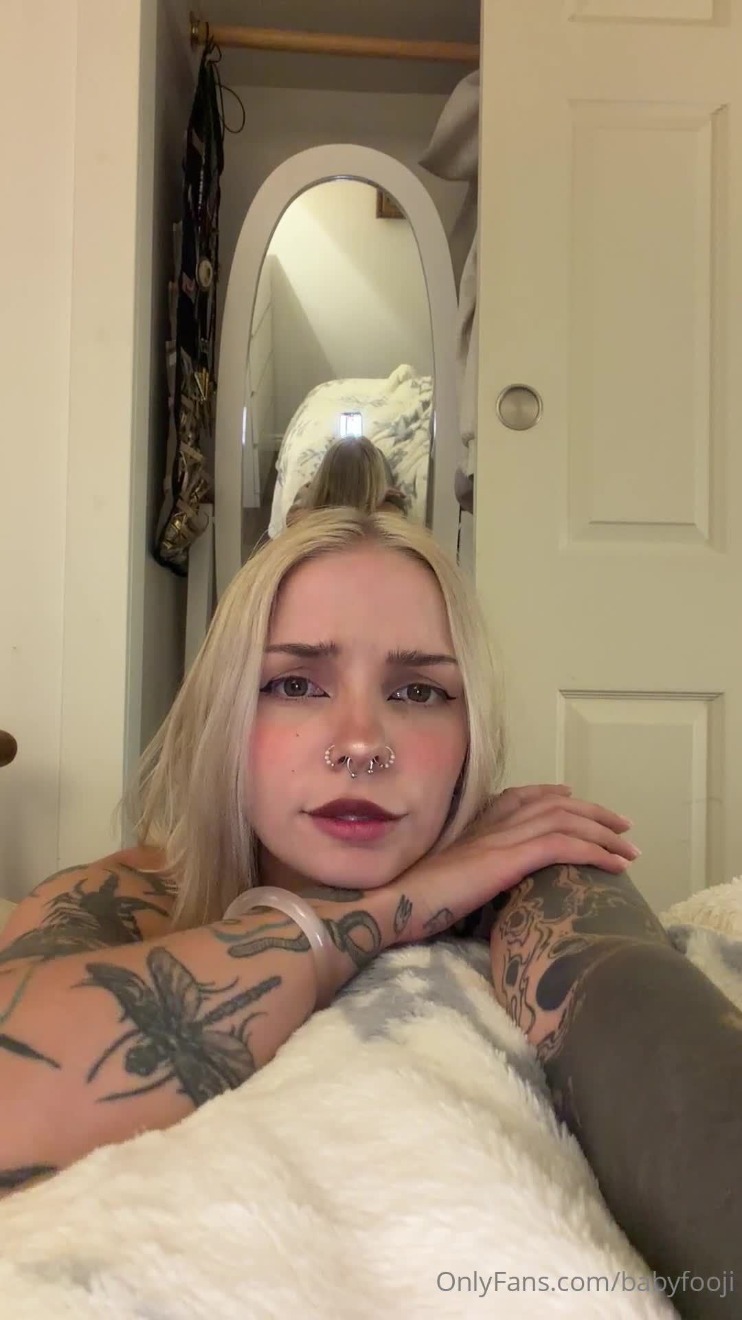 Video 1579313 from Babyfooji