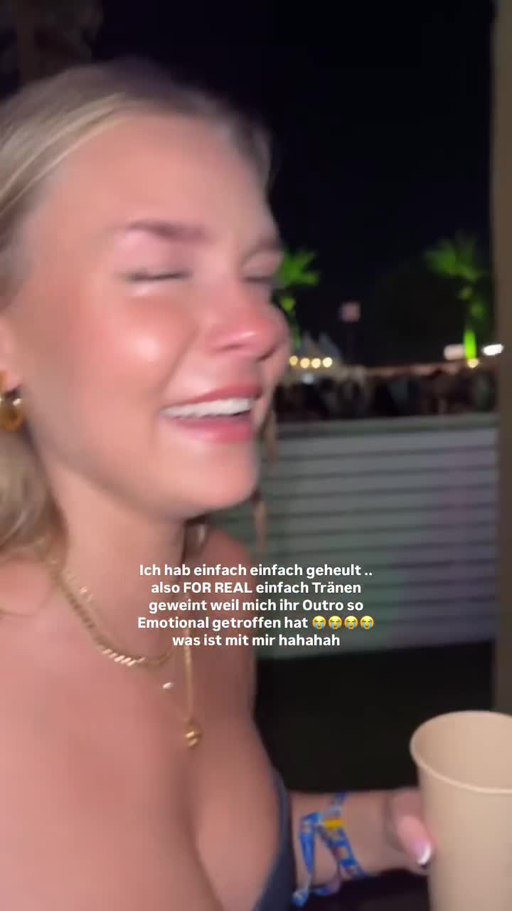 Video 1581225 from Dagi Bee
