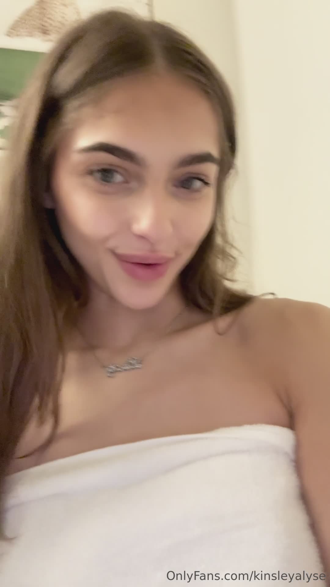 Video 1582567 from Kinsley Wyatt
