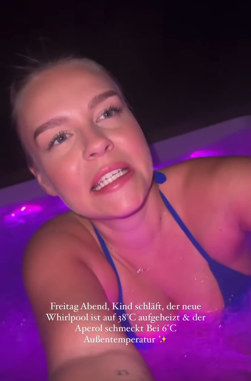 Video 1584974 from Dagi Bee