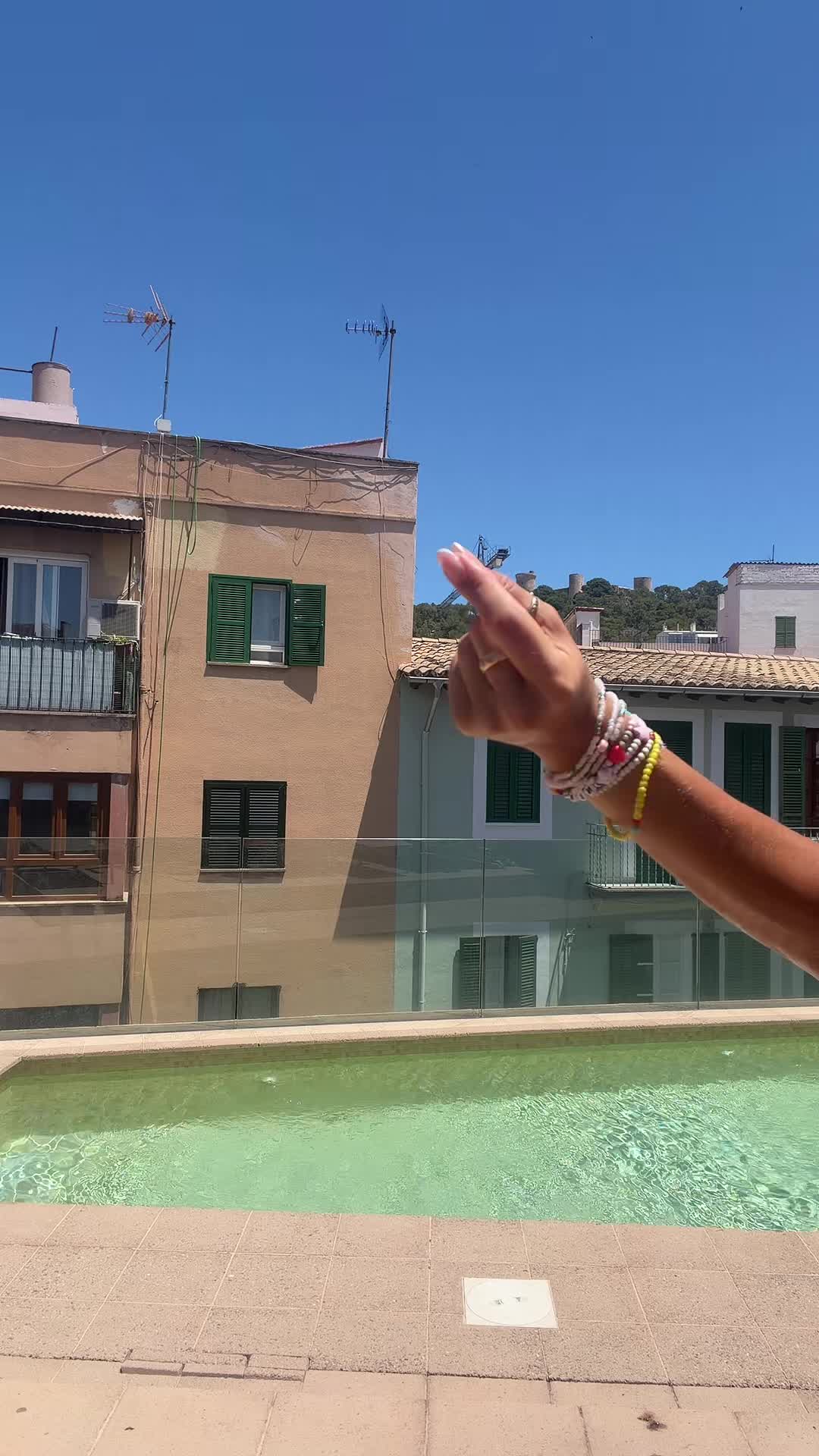 Video 1585527 from Carolina Peukmann