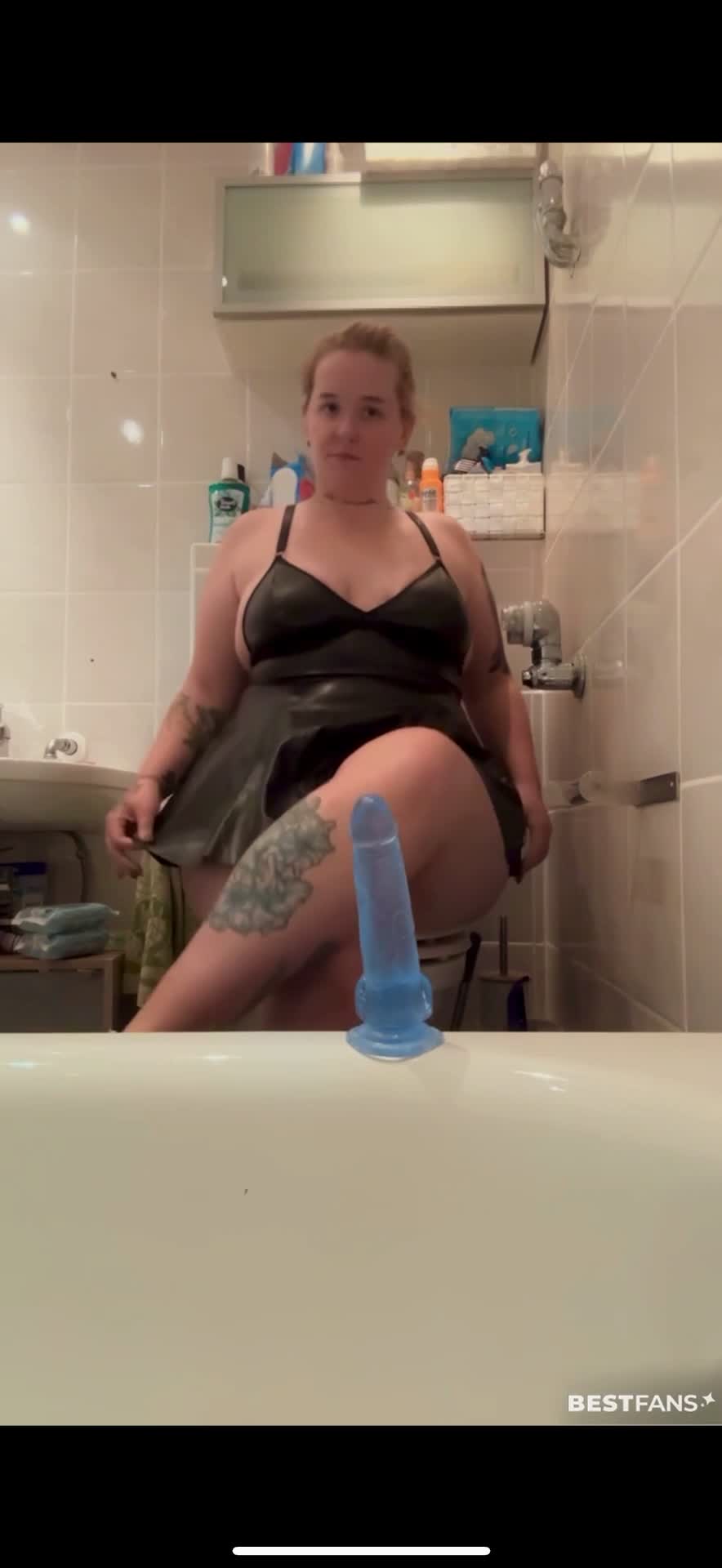 Video 1587425 from blueskyisfading