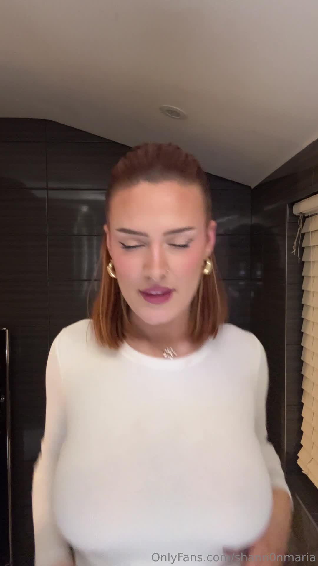 Video 1588649 from Shann0nmaria_