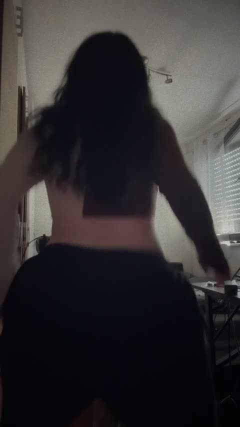 Video #1590990 thumbnail