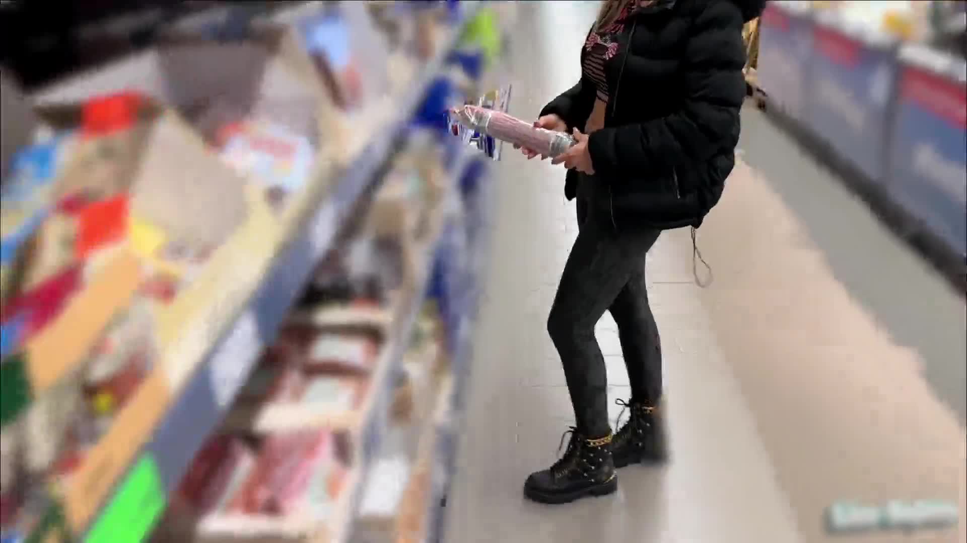 Video 1591117 from Lisa-Sophie