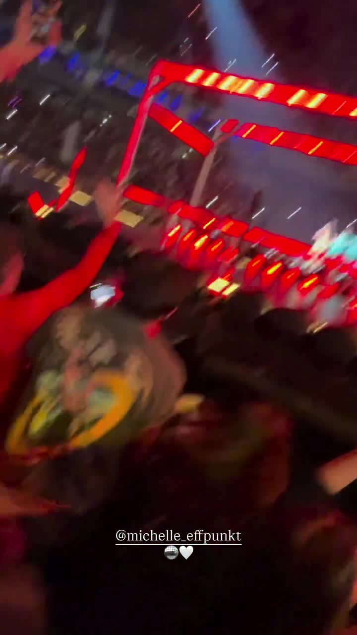 Video 1593059 from Charleen Weiss