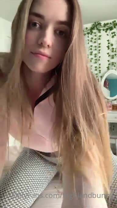 Video 1593511 from Highlandbunny