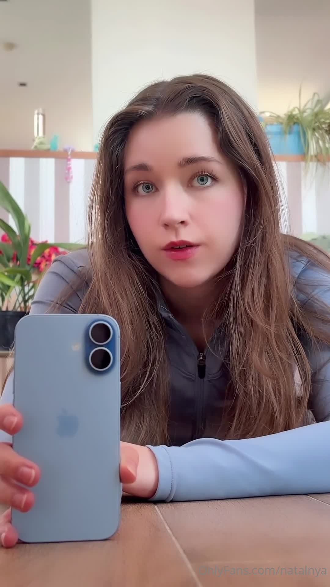 Video #1596220 thumbnail