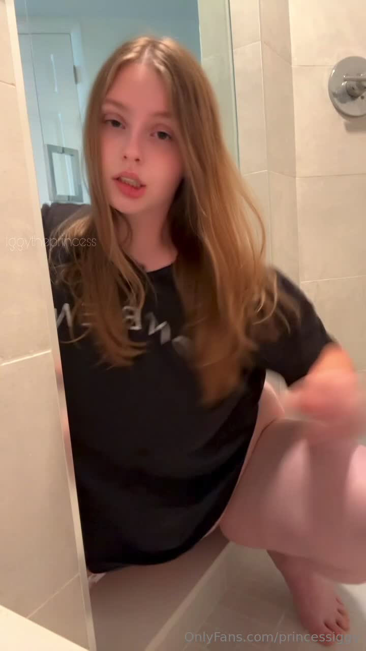 Video 1600844 from princessiggy