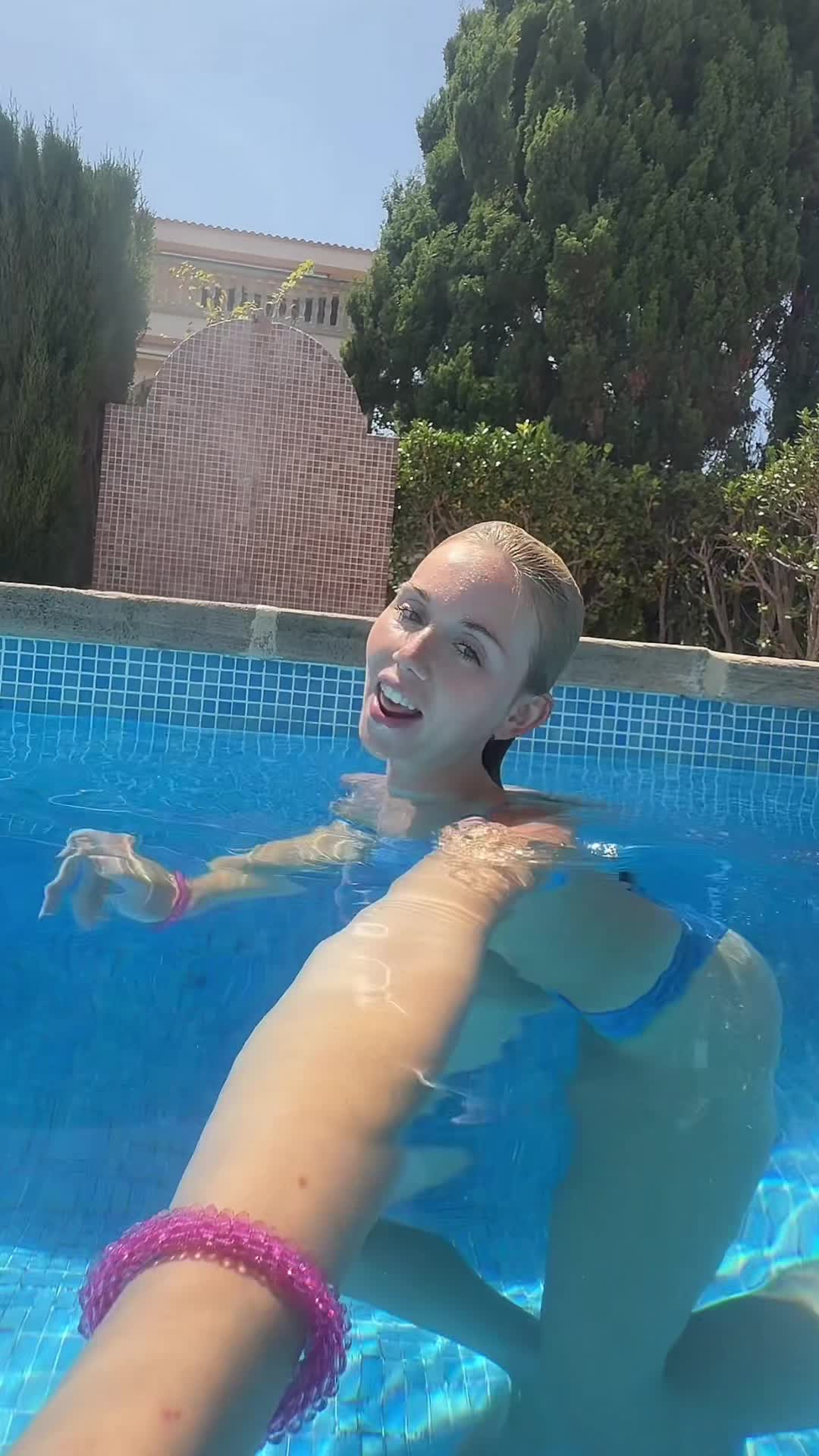 Video 1603881 from Dalia