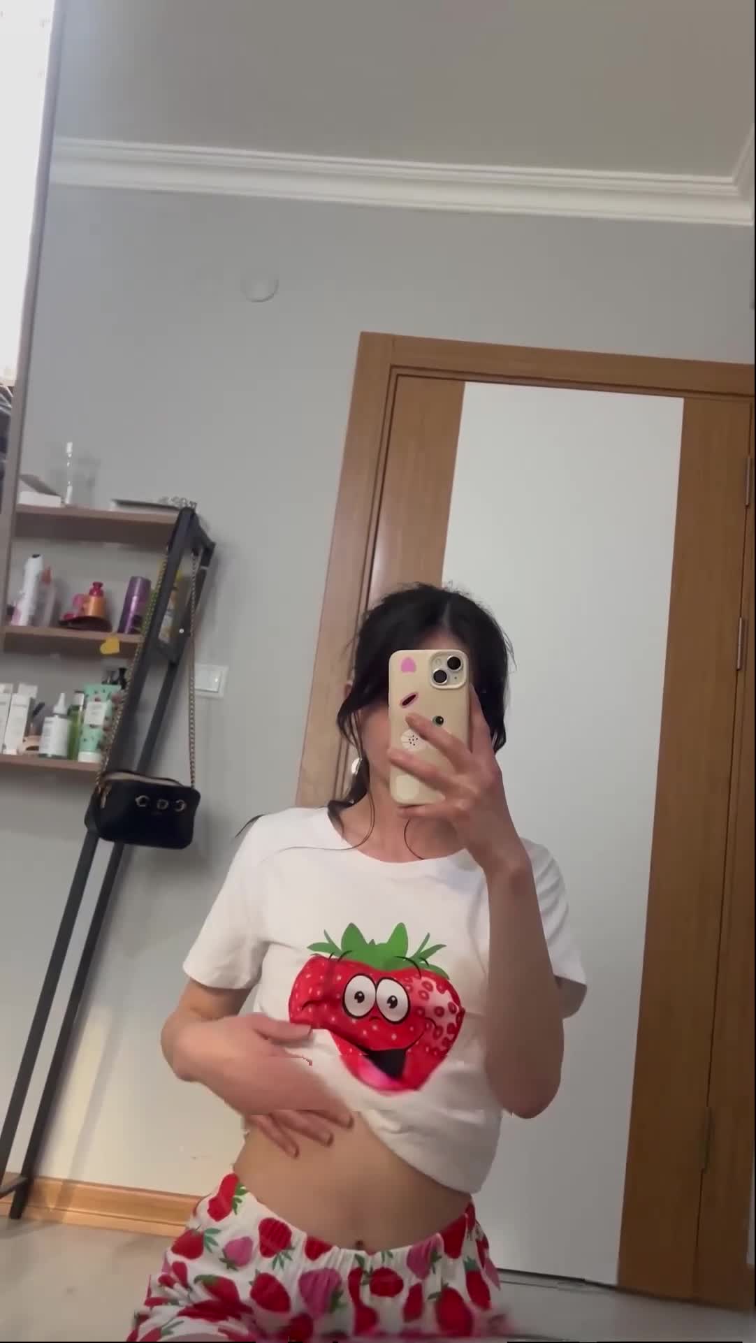Video #1612605 thumbnail