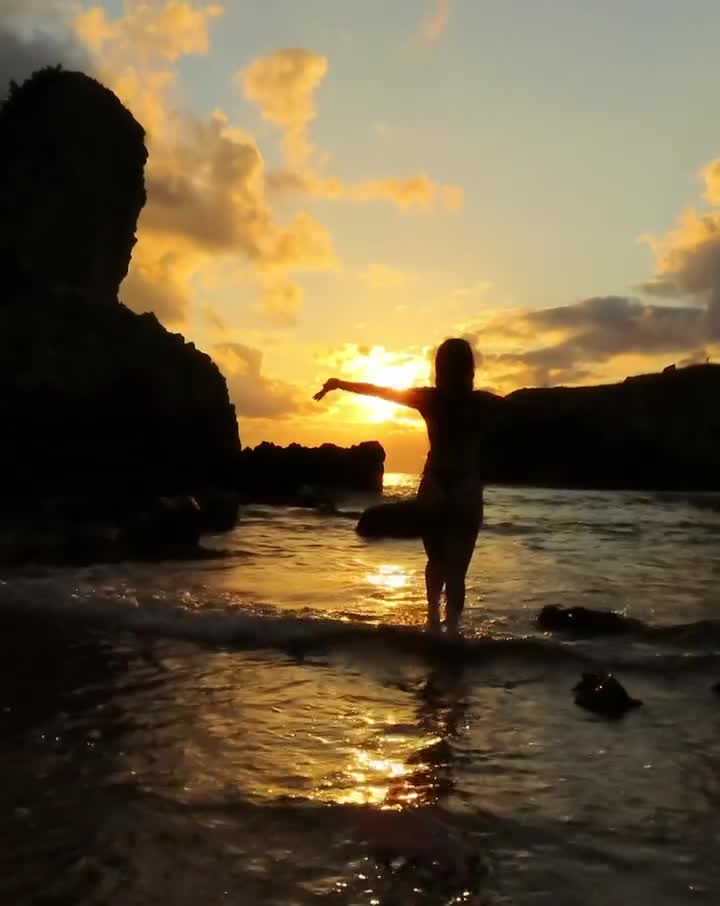 Sudefit — Nude On The Beach, 0:10 thumbnail
