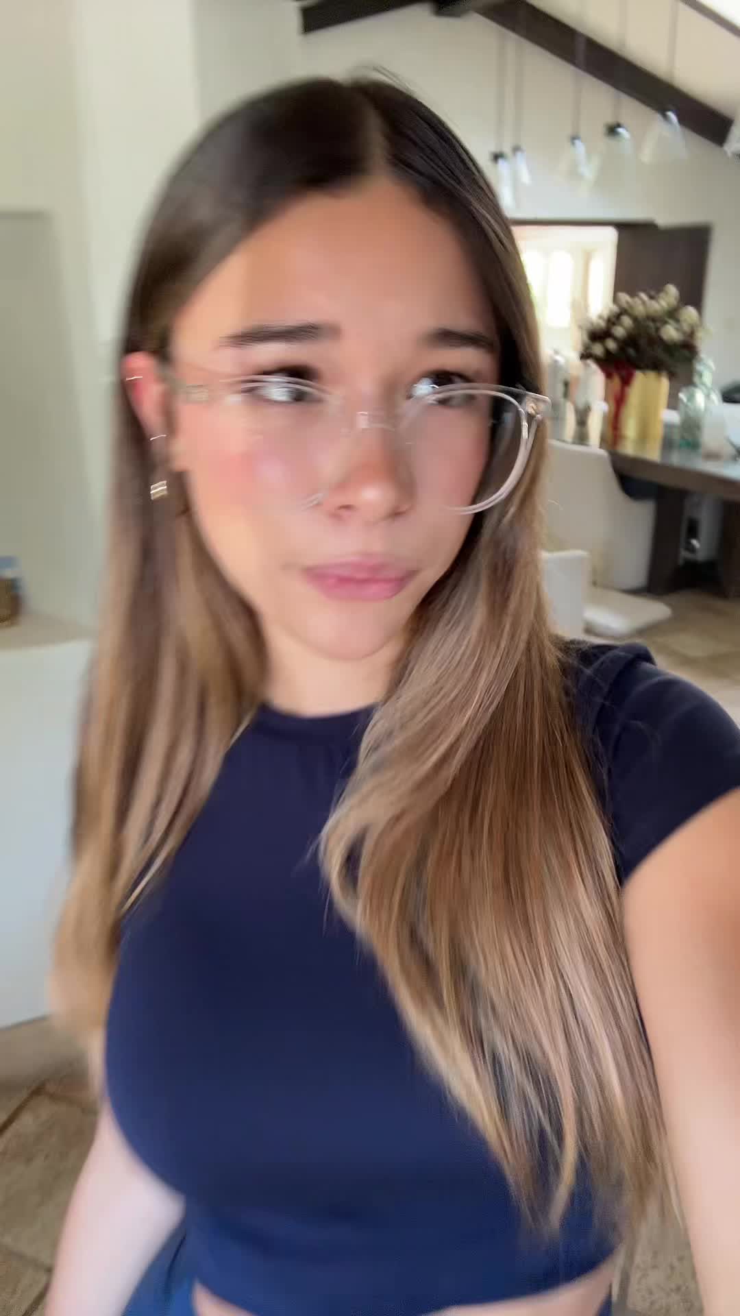 Video #1613797 thumbnail