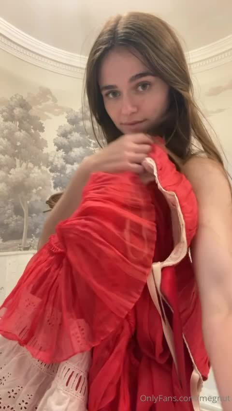 Megan Guthrie — Red Dress Outdoors (2) thumbnail
