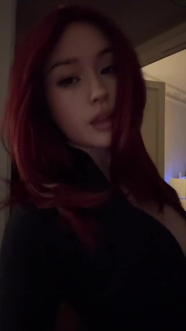 Video 1615729 from JadeyAnh | vylerria