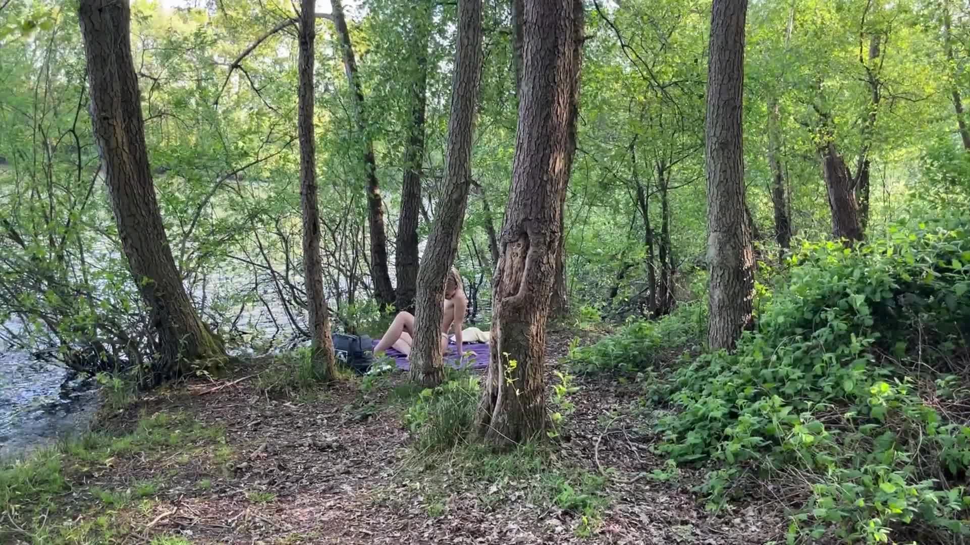 Video #1621067 thumbnail
