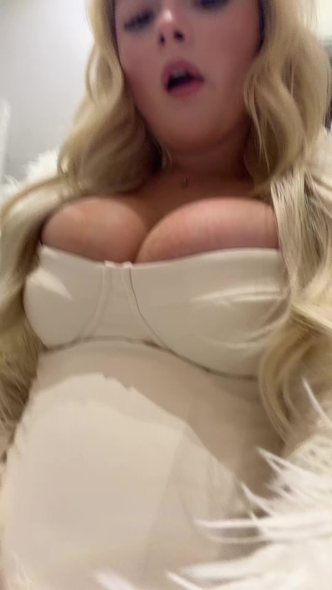 Video 1621212 from Marsdenit